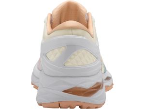 Woman's running shoes - white