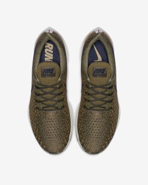 Man's running shoes Nike Air Zoom Pegasus 35