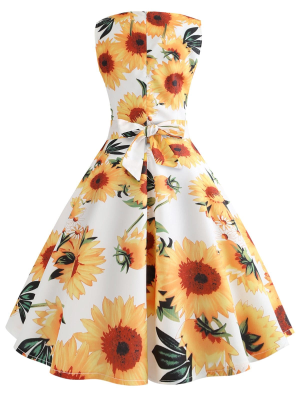 Dress with flower pattern and a belt, DRESSPRO